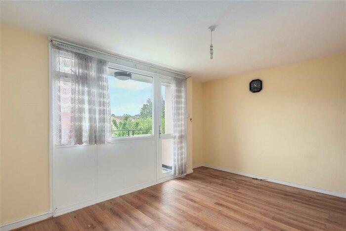 2 Bedroom Maisonette To Rent In Nye Bevan Estate, Pedro Street, London, E5