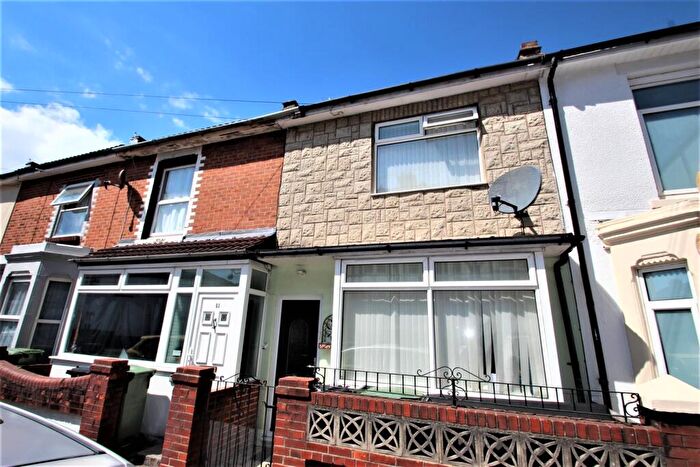2 Bedroom Terraced House To Rent In Frogmore Road, Southsea, PO4