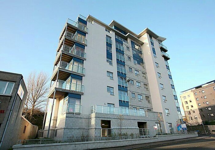 2 Bedroom Flat To Rent In Polmuir Road, City Centre, Aberdeen, AB11