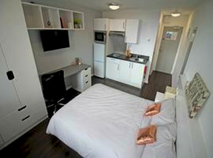 Studio To Rent In Flat, Victoria House, Milton Street, Nottingham, NG1