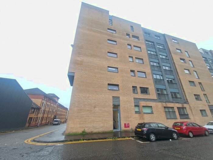2 Bedroom Flat To Rent In Bell Street, Merchant City, Glasgow, G4