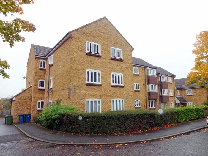 2 Bedroom Apartment To Rent In Dromey Gardens, Harrow Weald, Middlesex, HA3