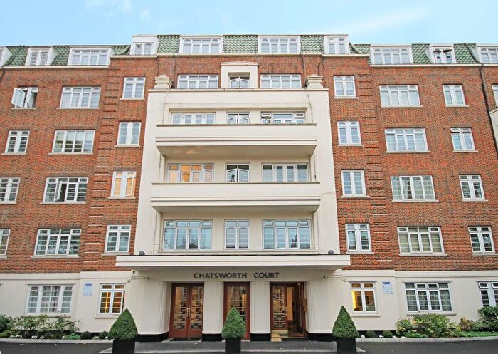 2 Bedroom Flat To Rent In Pembroke Road, Earls Court, W8
