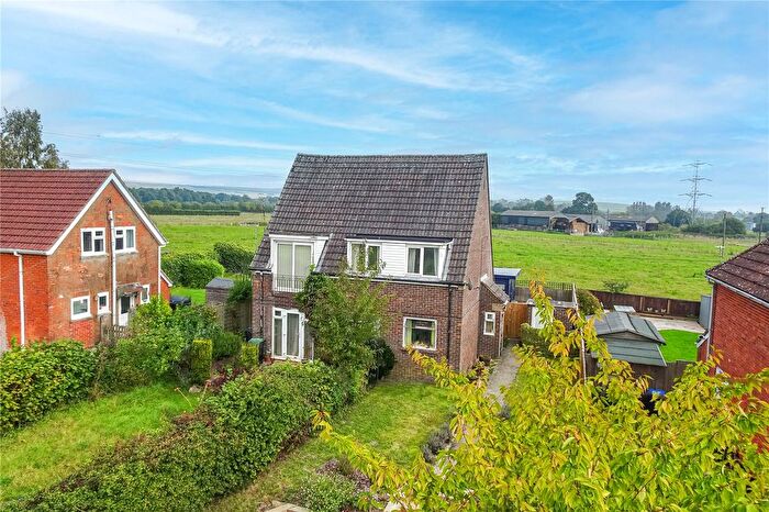 2 Bedroom Maisonette For Sale In Little Horton, Devizes, Wiltshire, SN10