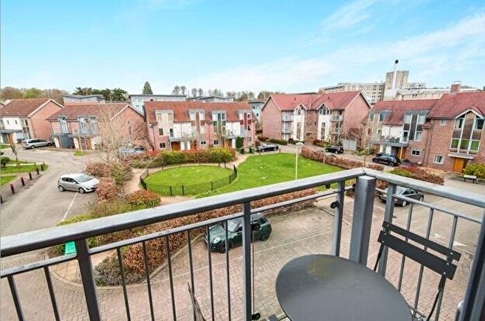 1 Bedroom Apartment For Sale In Mailing Way, Basingstoke, Hampshire, RG24