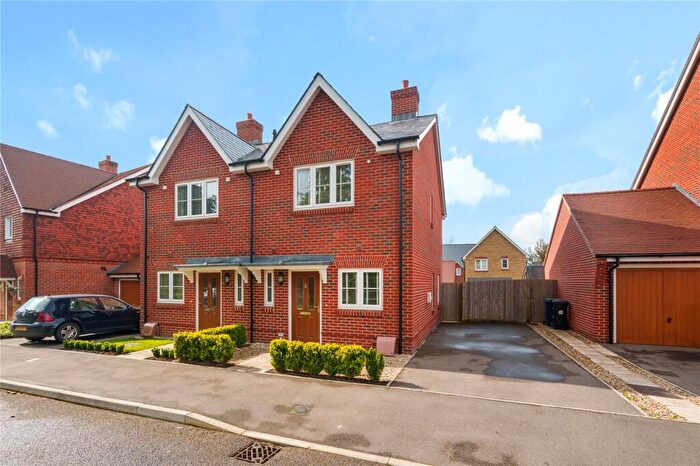 2 Bedroom Semi Detached House For Sale In Juniper Close, Wrecclesham, Farnham, Surrey, GU10
