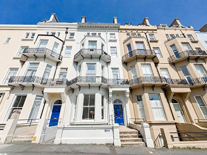 1 Bedroom Flat To Rent In Warrior Square, St Leonards, TN37