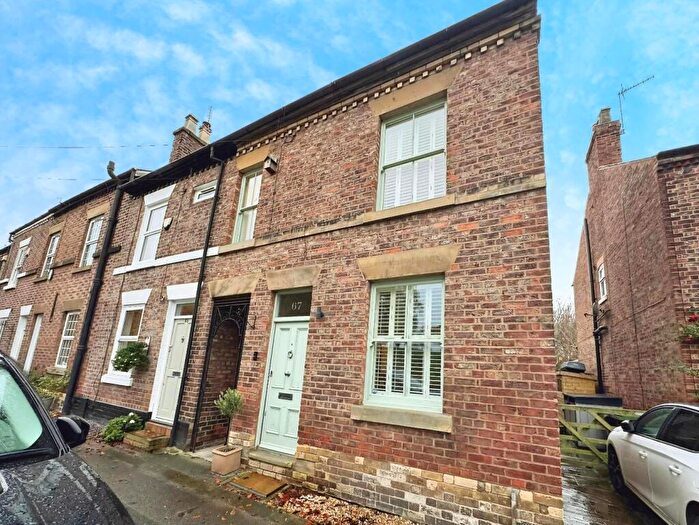 2 Bedroom End Of Terrace House For Sale In Brook Lane, Alderley Edge, SK9