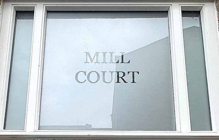 2 Bedroom Flat To Rent In Britannia Wharf, Bingley, BD16