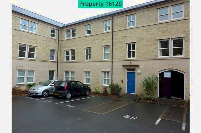 2 Bedroom Apartment To Rent In Henry Street, Lancaster, LA1