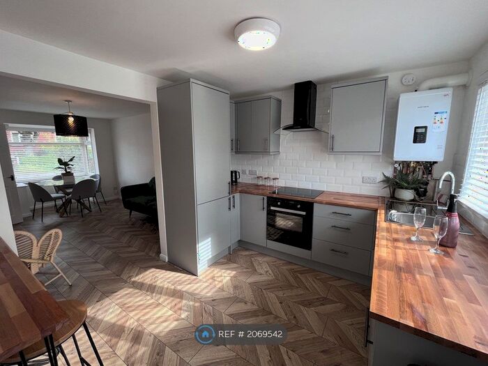 3 Bedroom Terraced House To Rent In Water Lane, York, YO30