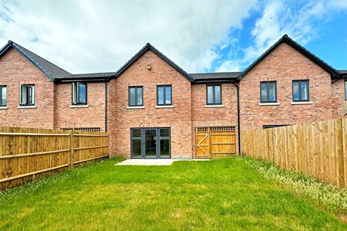 4 Bedroom Terraced House To Rent In Wimborne, BH21