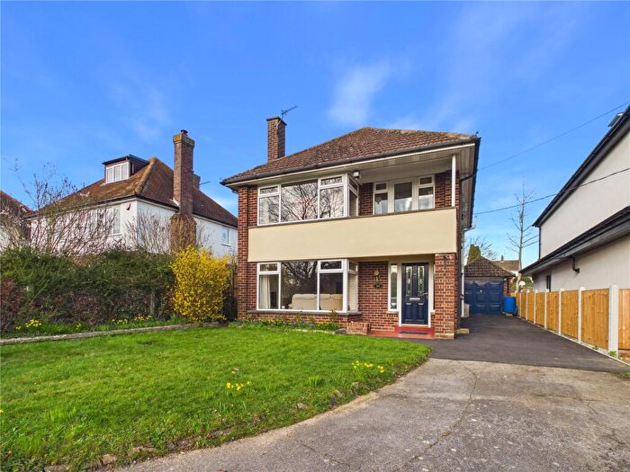 3 Bedroom Detached House For Sale In Melford Road, Sudbury, Suffolk, CO10