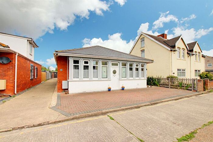 3 Bedroom Detached Bungalow For Sale In Wellington Avenue, Mablethorpe, LN12