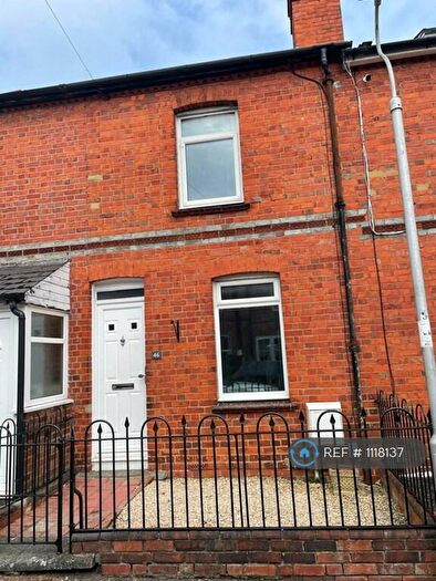 3 Bedroom Terraced House To Rent In Collis Street, Reading, RG2
