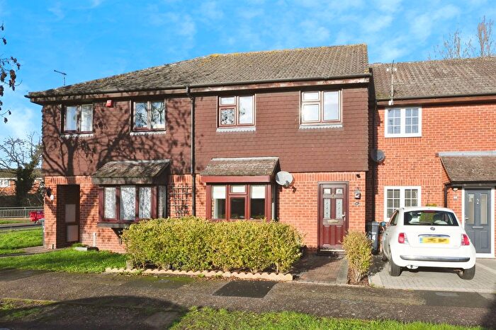 3 Bedroom Terraced House For Sale In Leaforis Road, Cheshunt, Waltham Cross, EN7