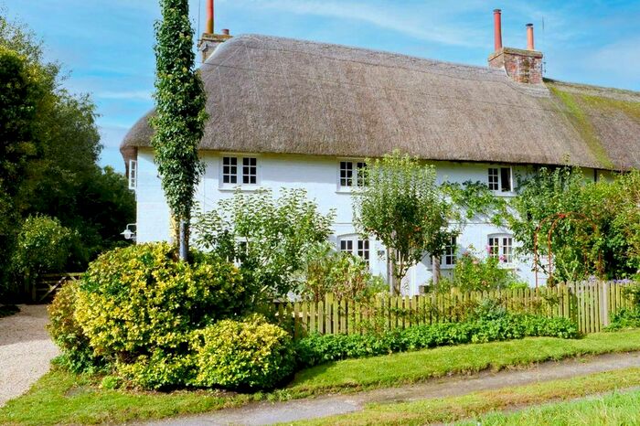 3 Bedroom Semi-Detached House For Sale In The Green, East Grafton, SN8