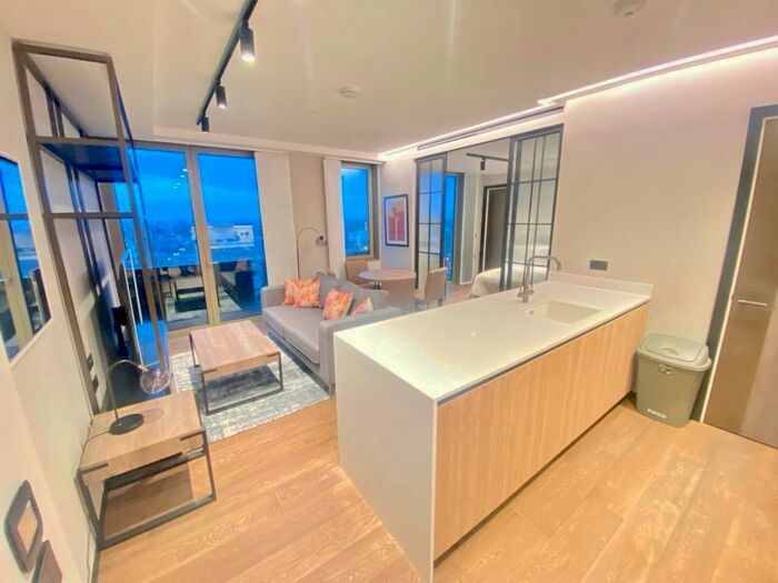 1 Bedroom Flat To Rent In Western Building, Triptych Place, London, SE1