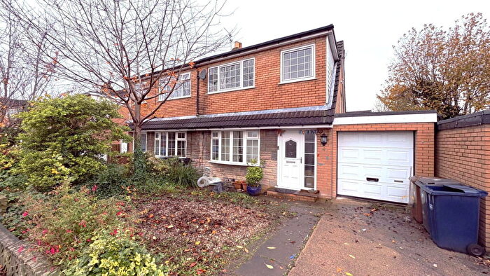 3 Bedroom Semi Detached House For Sale In Southfield, Much Hoole, PR4