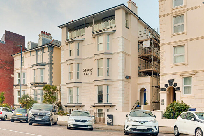 2 Bedroom Apartment For Sale In Clarence Parade, Southsea, PO5