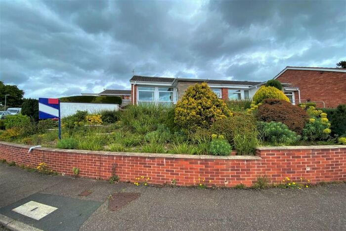 2 Bedroom Semi-Detached Bungalow To Rent In Travershes Close, Exmouth, EX8
