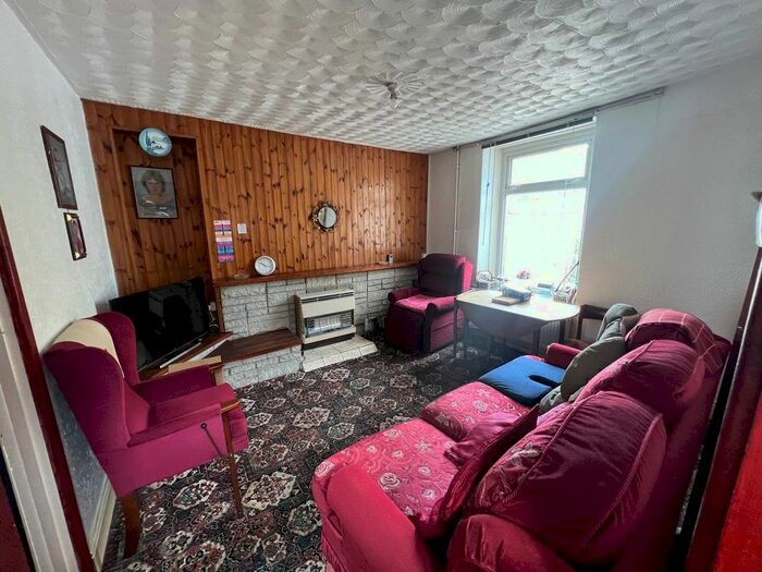 3 Bedroom End Of Terrace House For Sale In Edwards Street Tonypandy