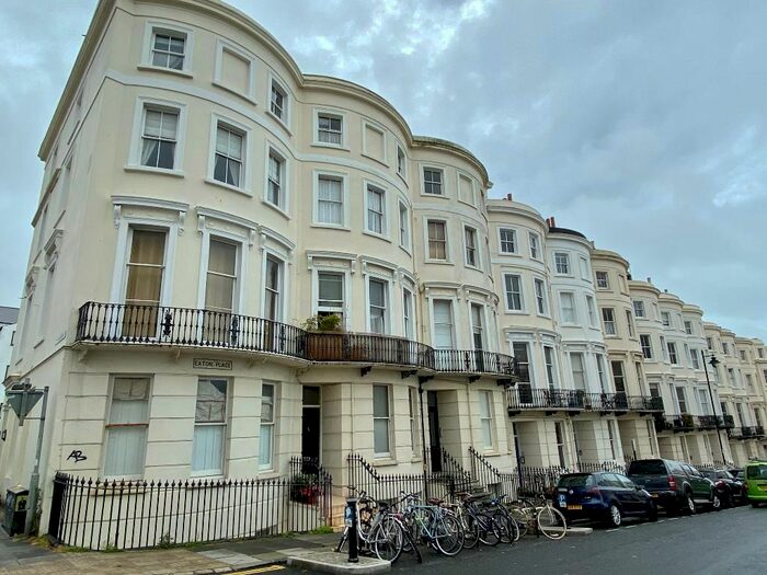 Studio To Rent In Eaton Place, Brighton, East Sussex, BN2