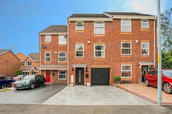 4 Bedroom Town House For Sale In Forest Park, Stillington, Stockton-On-Tees, TS21