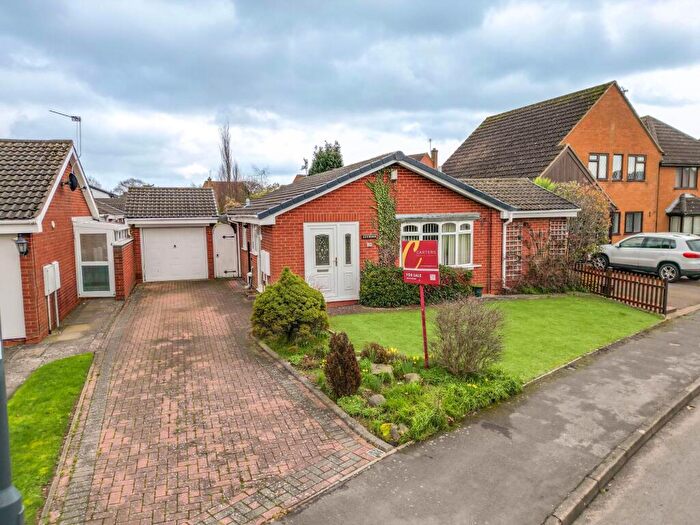 2 Bedroom Detached Bungalow For Sale In Thornhill Drive, Nuneaton, CV11