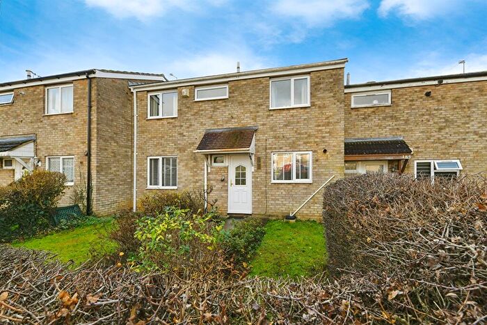 4 Bedroom Terraced House For Sale In Durham Road, Stevenage, SG1