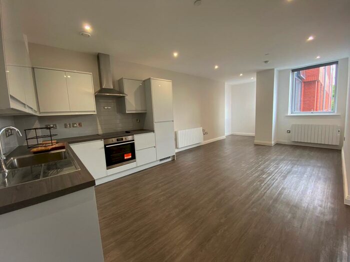 1 Bedroom Apartment To Rent In Lichfield Road, Sutton Coldfield, B74