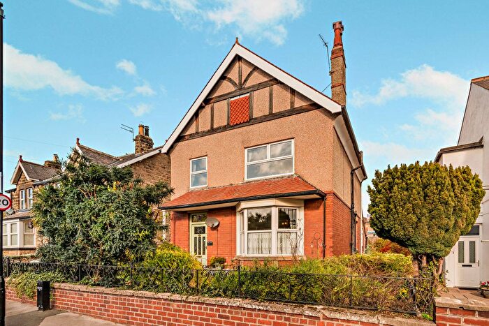 4 Bedroom Detached House For Sale In Sandringham Road, Wetherby, West Yorkshire, LS22