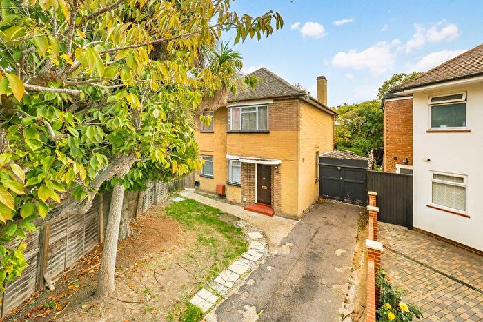 3 Bedroom Property To Rent In Longford Close, Hampton, TW12