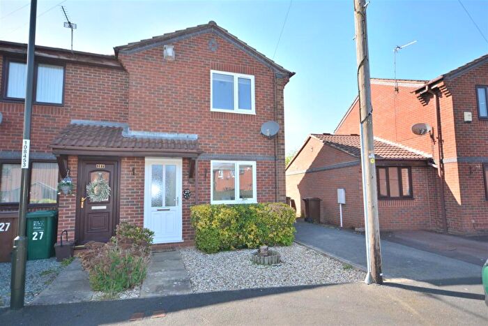2 Bedroom Semi-Detached House To Rent In Michelle Close, Stenson Fields, Derby, DE24