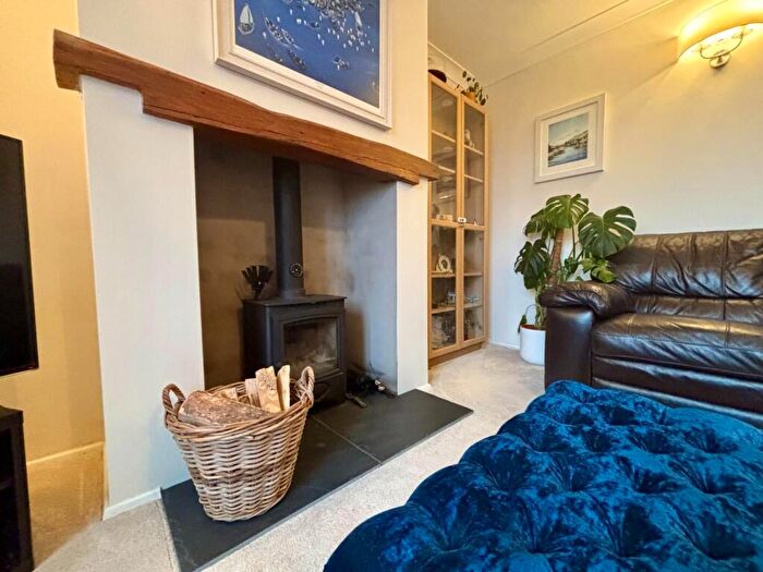 3 Bedroom End Of Terrace House For Sale In Horton Road, Hackleton, Northamptonshire, NN7
