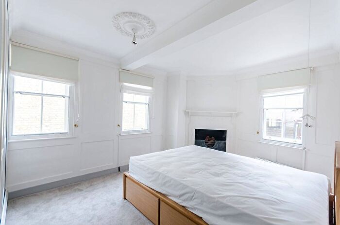 1 Bedroom Property To Rent In Lancashire Court, Mayfair, London, W1S