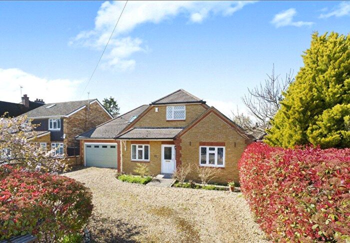 5 Bedroom Detached House For Sale In Kings Road, West End, Woking, Surrey, GU24