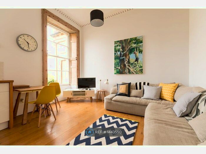 1 Bedroom Flat To Rent In Carlton Street, Cheltenham, GL52