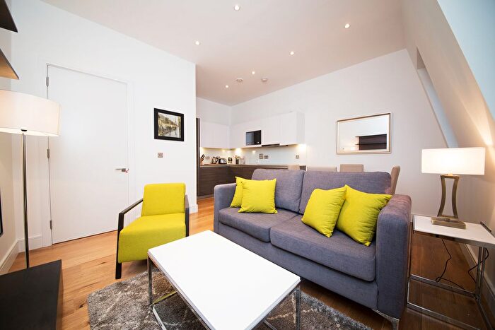 2 Bedroom Flat To Rent In Metropolitan Crescent, London, SW4