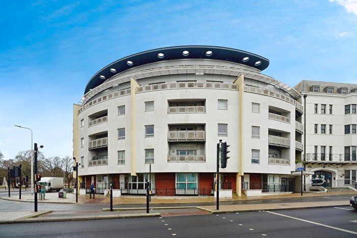 2 Bedroom Flat For Sale In Grand Parade, Brighton, BN2