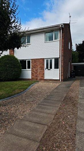 3 Bedroom House To Rent In Burley Rise, Kegworth, DE74