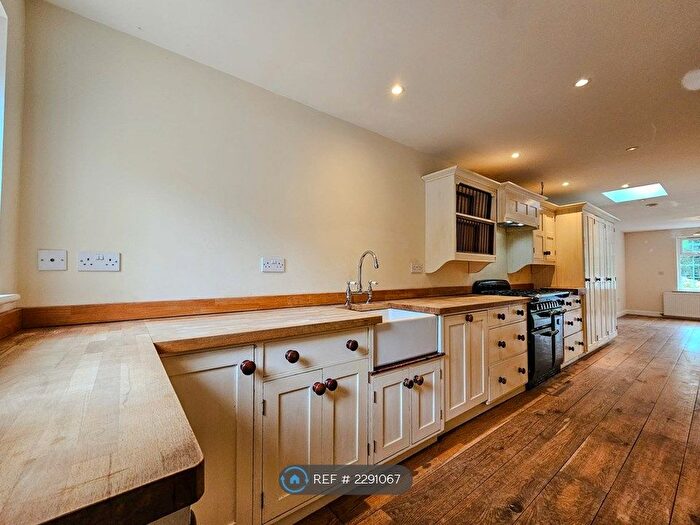 3 Bedroom Semi-Detached House To Rent In Summerfield Road, Clent, Stourbridge, DY9