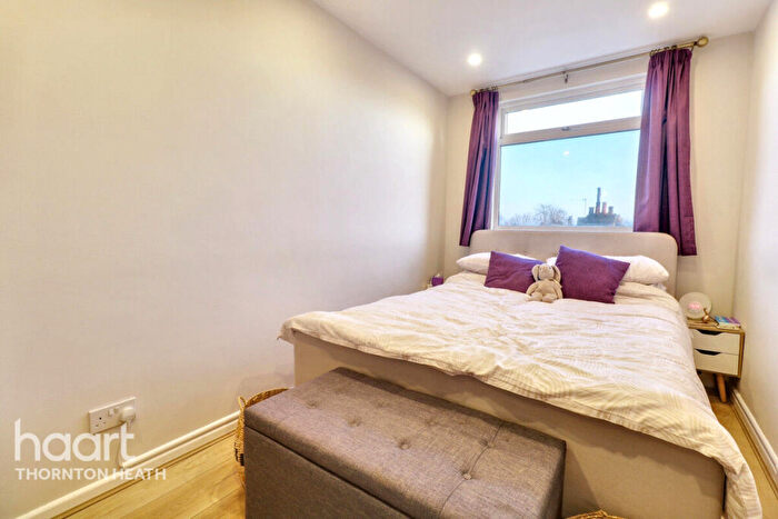 2 Bedroom Flat For Sale In Brigstock Road, Thornton Heath, CR7
