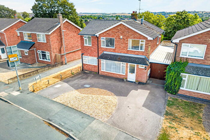 4 Bedroom Detached House For Sale In The Ridgeway, Market Harborough, LE16