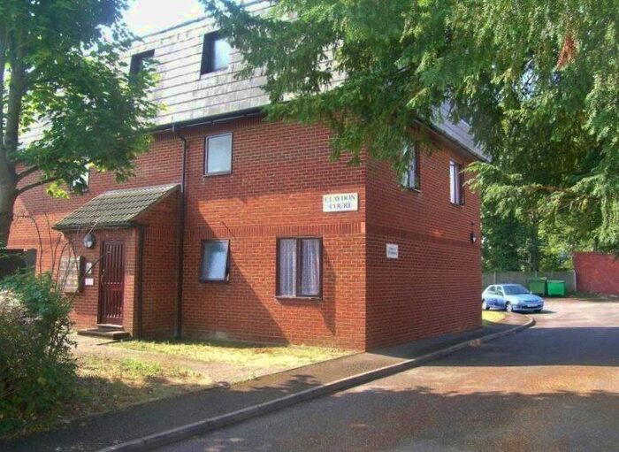 1 Bedroom Flat To Rent In Kingston Road, Staines-Upon-Thames, Surrey, TW18