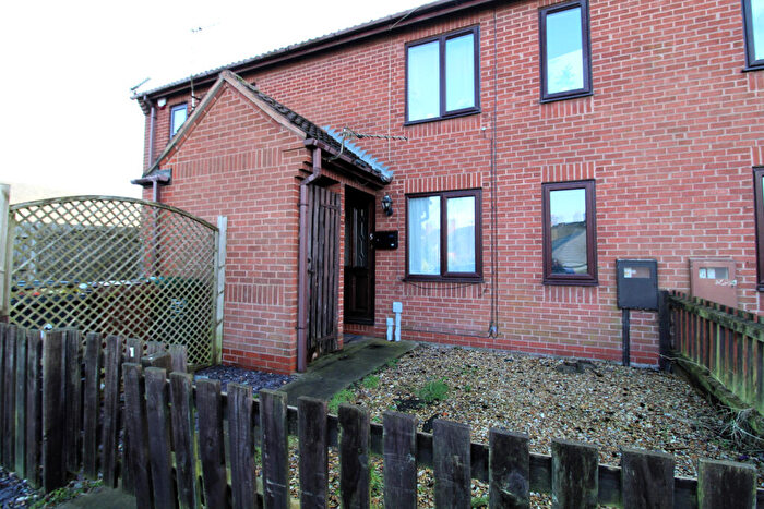 1 Bedroom Flat To Rent In Woodville, DE11