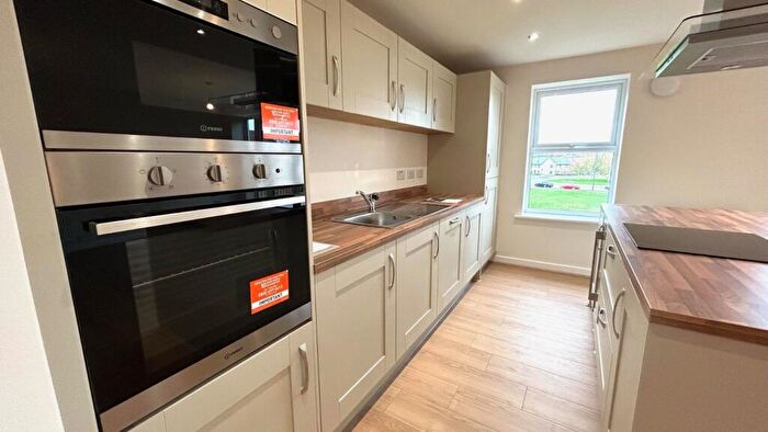 2 Bedroom Flat To Rent In Sandpiper Drive, Doncaster, DN4