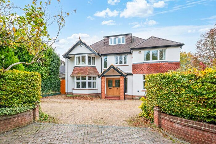 6 Bedroom House For Sale In Tadworth Village, KT20