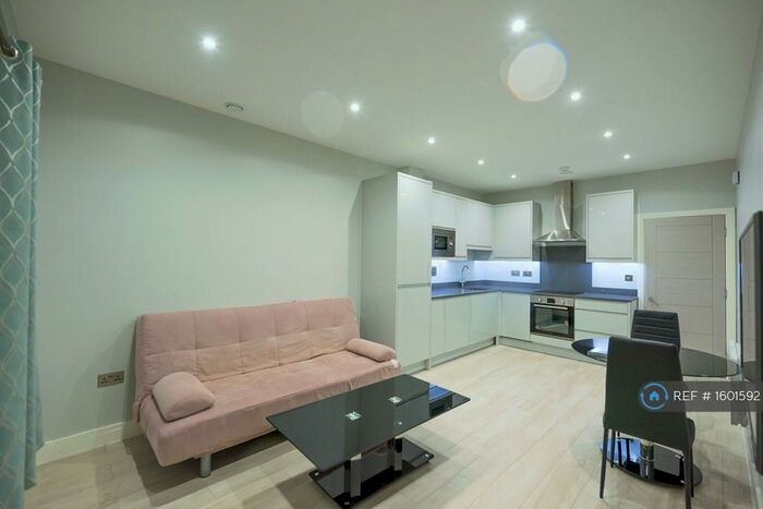 1 Bedroom Flat To Rent In Oxford Road, Reading, RG1