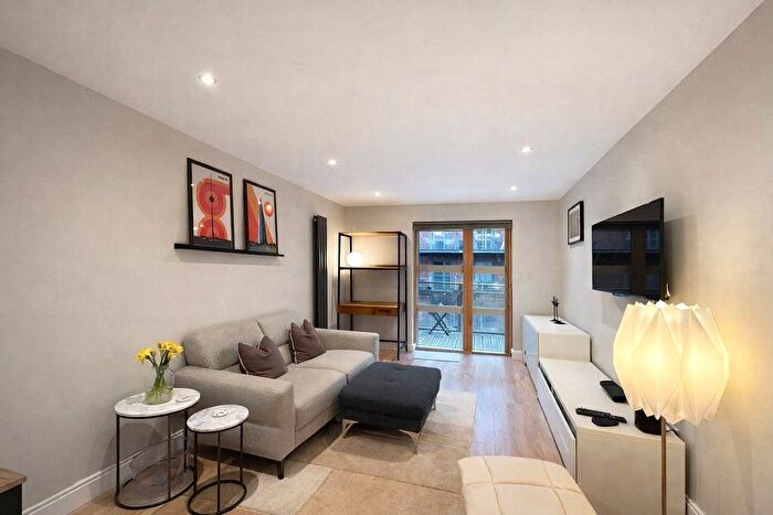 2 Bedroom Flat To Rent In Newton Street, Manchester, M1